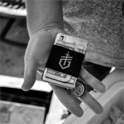 Gerber 1492 3 1/2 X 2 1/4 Inch Barbill Wallet Black With Stainless Frame -Gerber Knives 137643